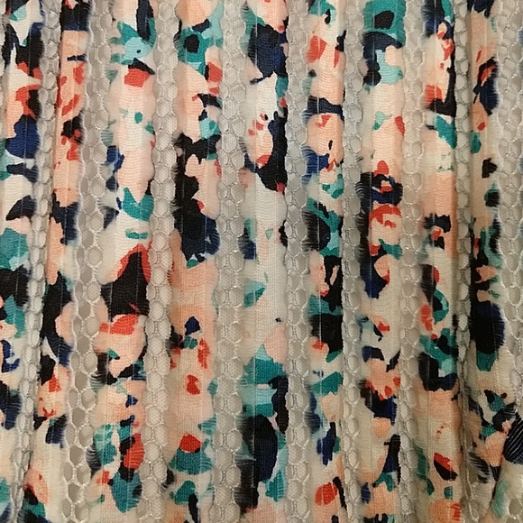 APT 9 Floral Dress, Size 16 - Picture 4 of 5